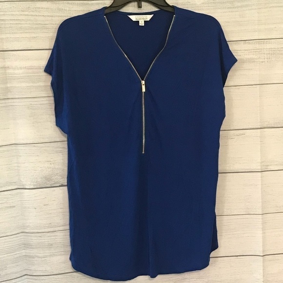 Ellen Tracy Tops - Ellen Tracy Zippered Top